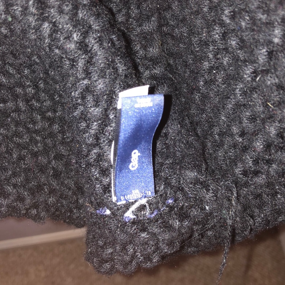 Gap Infinity Scarf - Picture 2 of 2
